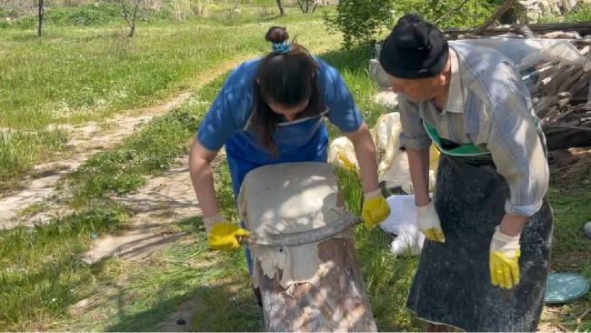 Bergama’nın tek kadın parşömen ustası oldu